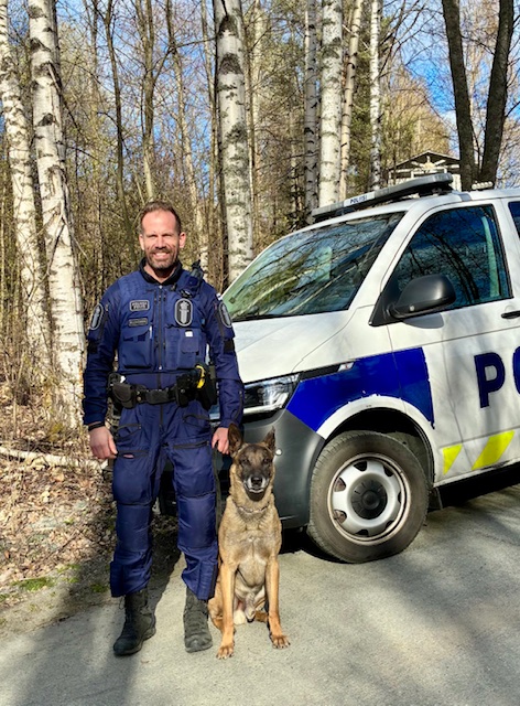 Vuoden Koira 2026 poliisikoira belgianpaimenkoira malinois Hero ja ohjaaja Pekka Ruohonen Kuopiosta.